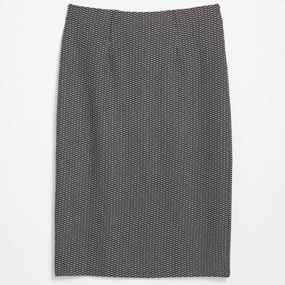 🆕 LOFT Pull On Pencil Skirt